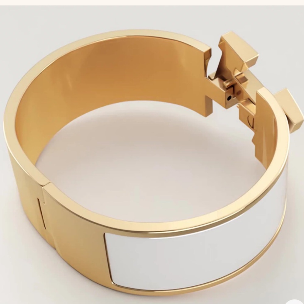 Hermes Clic Clac H Bracelet - Gold Hardware - Picture 2 of 6